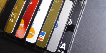 i2c Inc. and PYMNTS Survey Reveals Consumer Expectations for How Banks Respond to Credit Card Fraud
